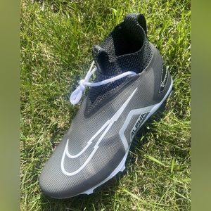 Nike Alpha Menace Elite 3 Size 11.5 16W Football Cleats Black CT6648 No box